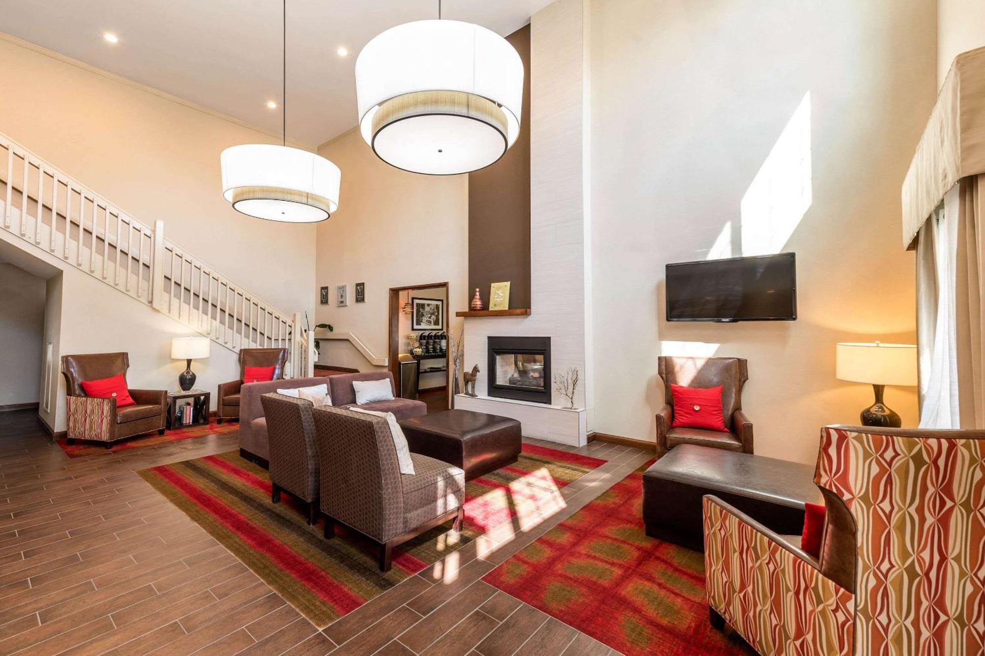 Quality & Collins 3* Fort Collins