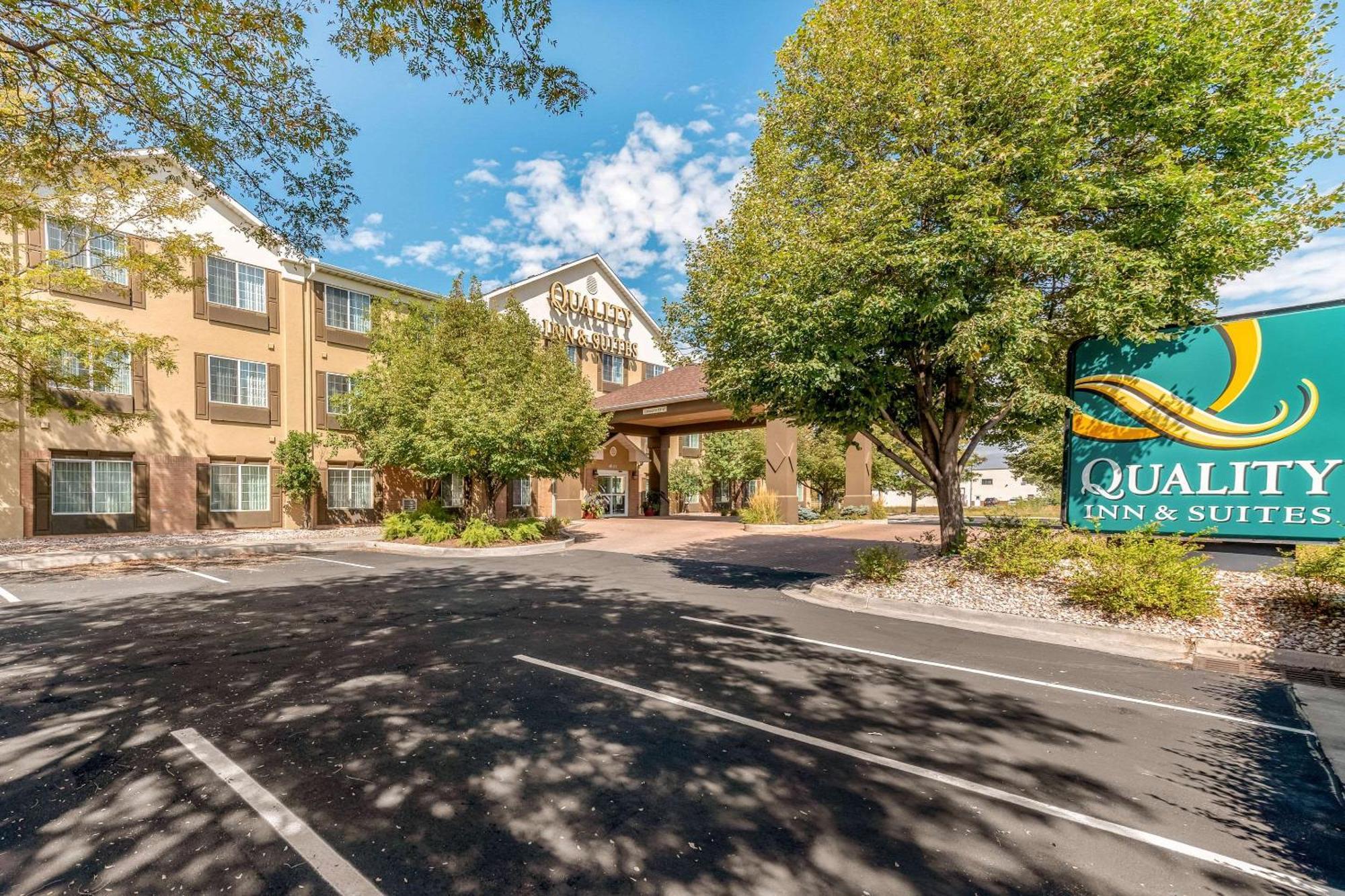Quality & Collins Fort Collins