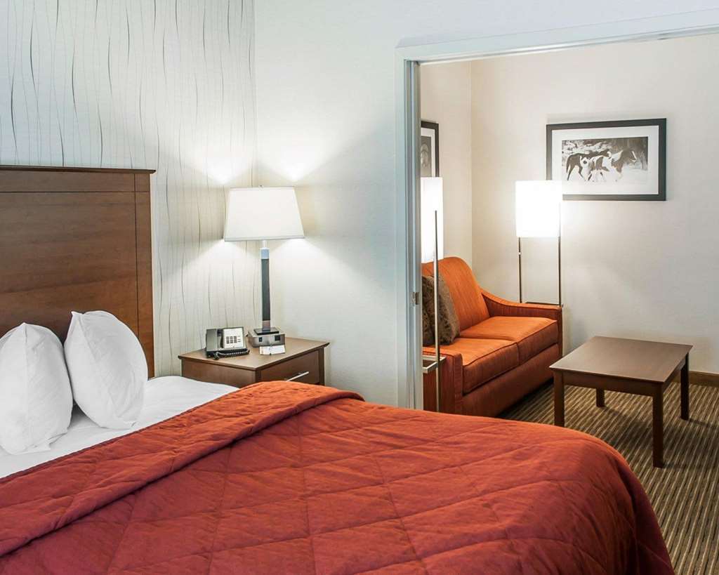 Quality & Collins Hotel Fort Collins
